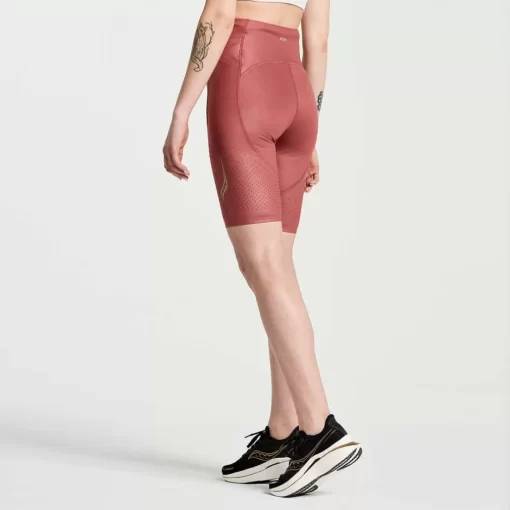 Mujer Saucony Mallas Y Shorts*Mujer Pinnacle 8" Tight Short Apple Butter